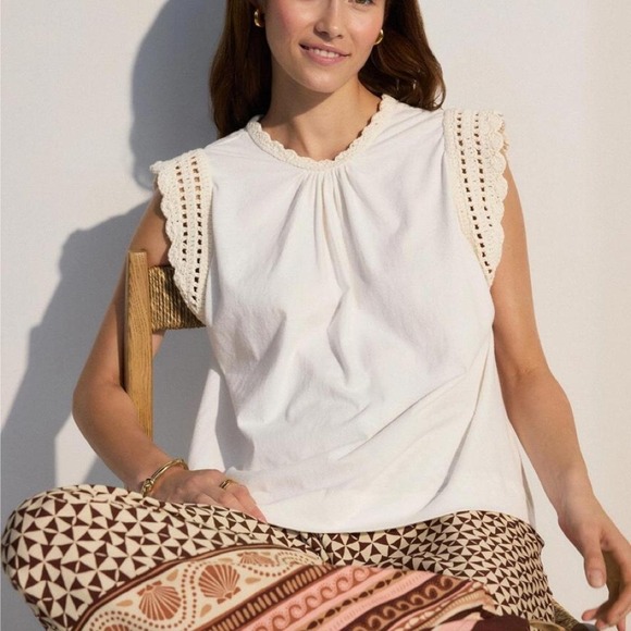 The Unbranded Brand Tops - DRESS TO TOP